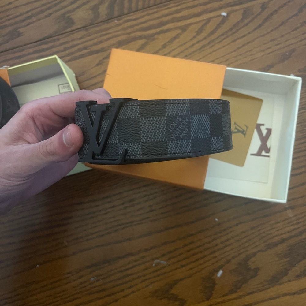 Louis Vuitton LV initials belt 44/110